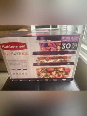 NEW Rubbermaid Easy Find Lids Food Storage Set with Purple Lids - 30 Piece